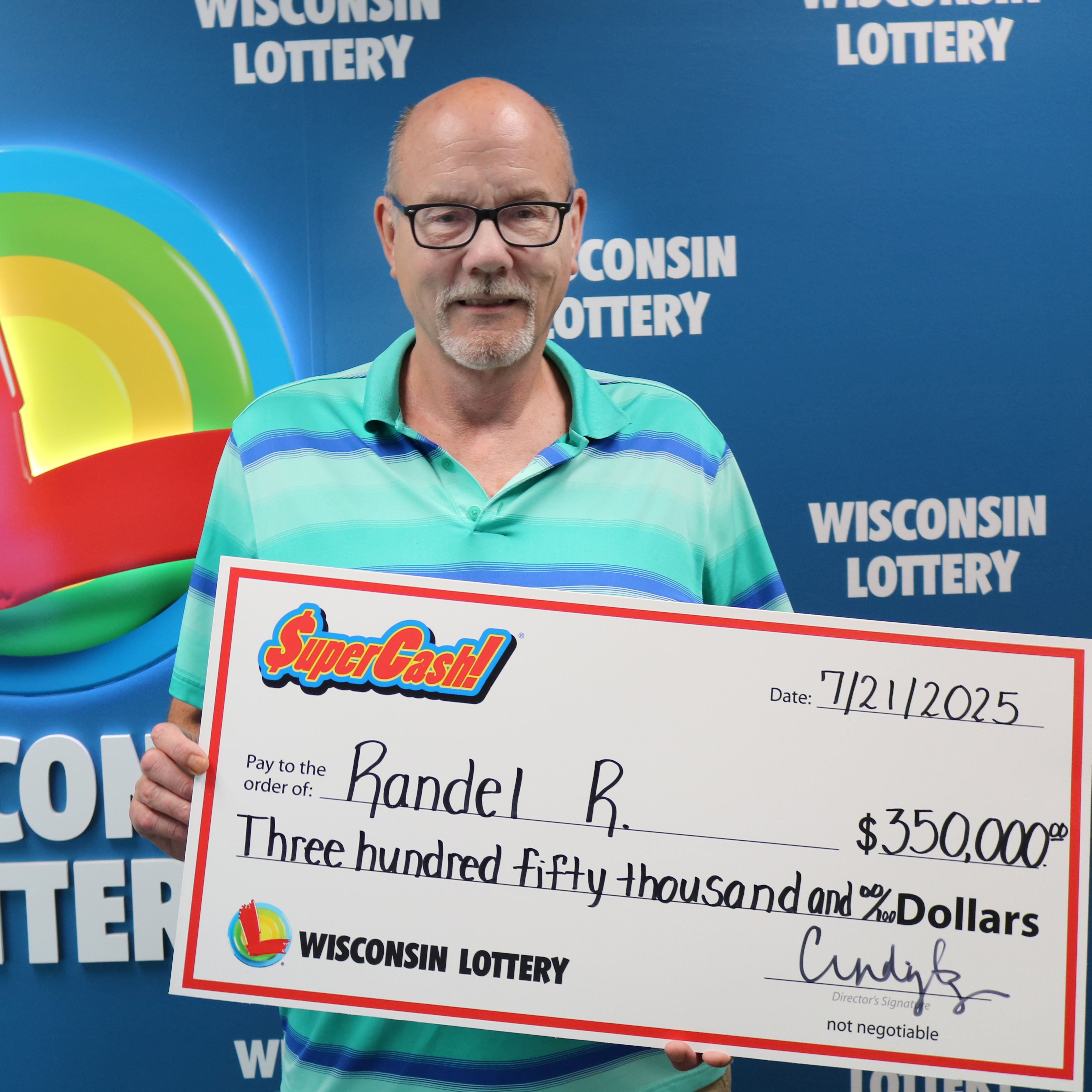 SUPERCASH! Winner - RANDEL R